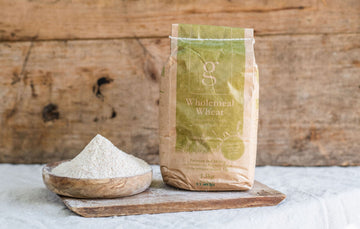 Gilchester's Organic, Stoneground Wholemeal Wheat Flour