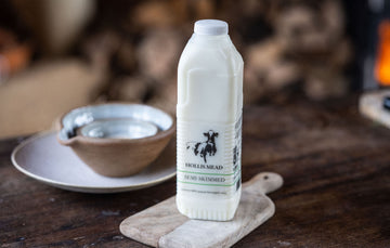 Hollis Mead Dairy, Organic Grass Fed Semi Skimmed Milk
