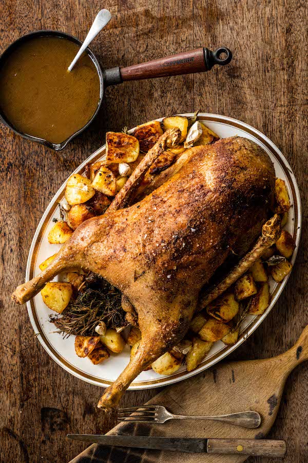 Free Range Whole Goose | Christmas Meat Box Pipers Farm – Pipers Farm